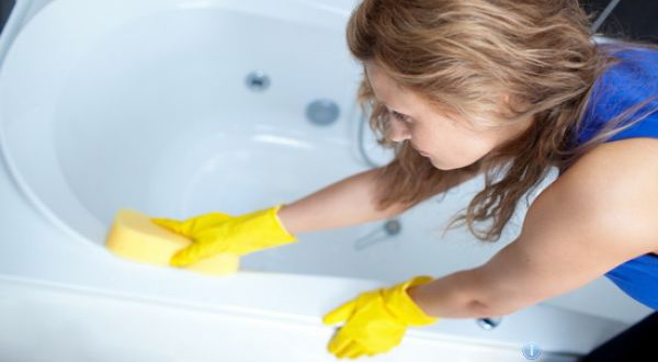 Как почистить канализацию в ванной